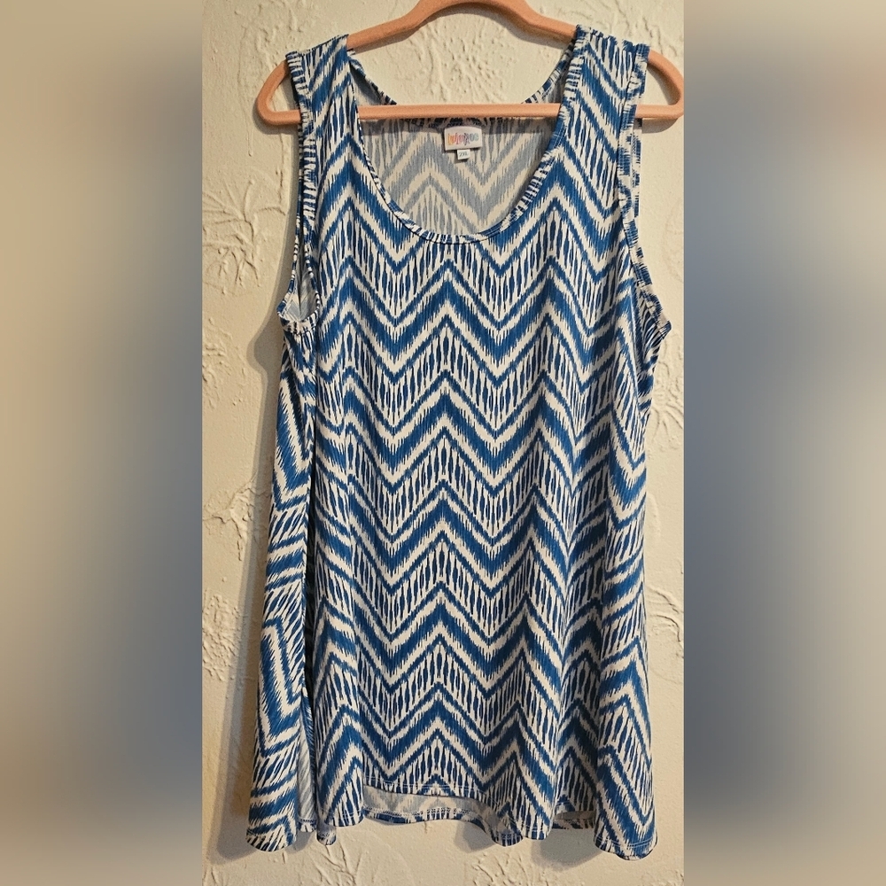 LuLaRoe Geometric Print L/XL Women's Tank